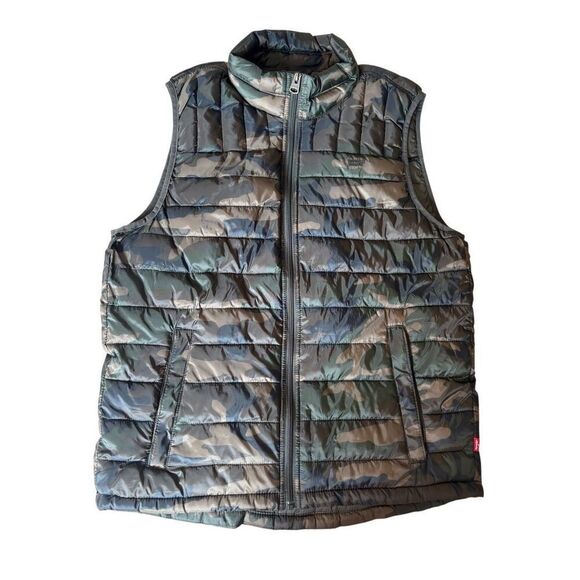 Levi’s Men’s Packable Puffer Vest size L Camo Green - Picture 3 of 12